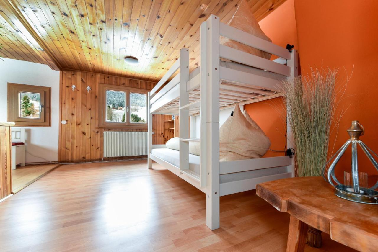 Ferienhaus Bergblick Schwarzenberg im Bregenzerwald Kamer foto